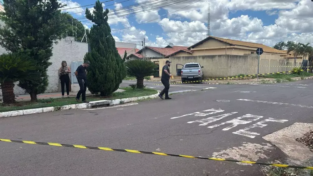 Policial aposentado atirou em motorista de caminhonete por conta de dívidas 