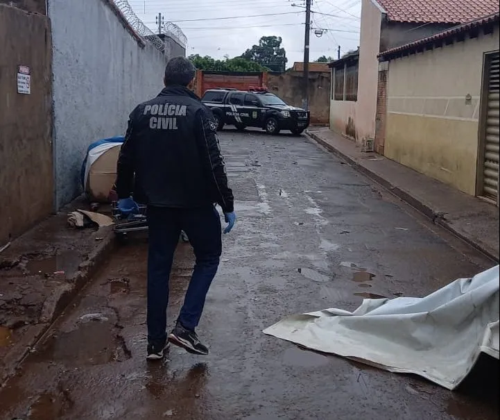 Polícia Civil realiza operação conjunta com órgãos da prefeitura, na Vila Nhanhá